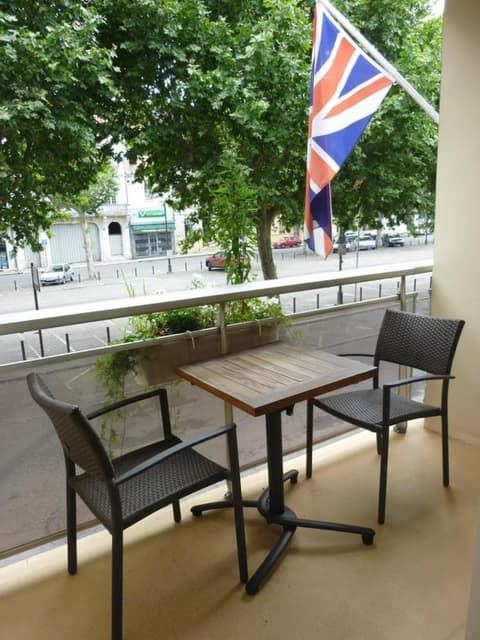 Hôtel de France Bergerac, Terrace/patio