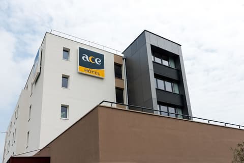 ACE Hôtel Caen Nord Mémorial