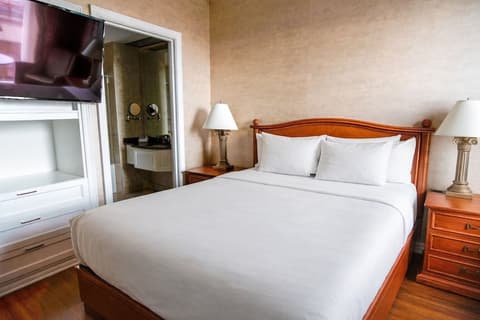 Hôtel Palace Royal Centre-Ville par JARO, Room