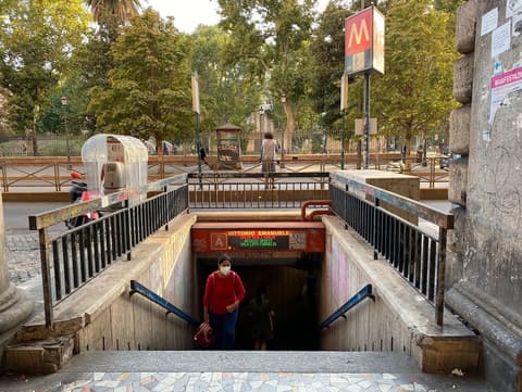 B&B Roma Castle Termini, Front of property