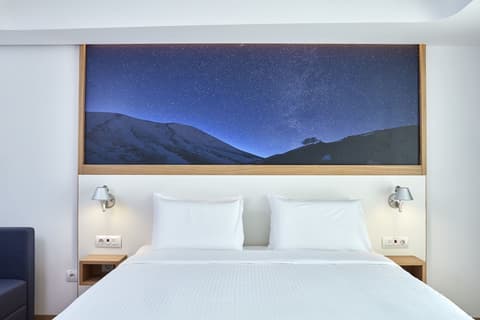 Olive Green Hotel, Room