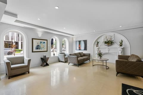 Hotel Chicago West Loop, SureStay Collection by Best Western, Lobby