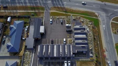 West Meadows Motel, Property grounds