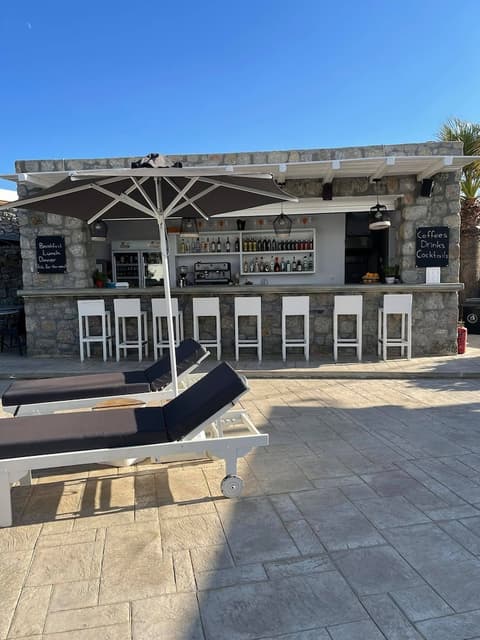 Queen Boutique Suites