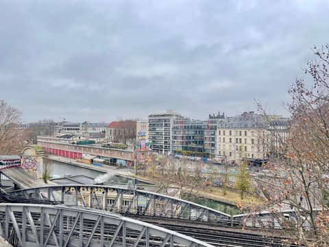 Hôtel de la Comète, Aerial view