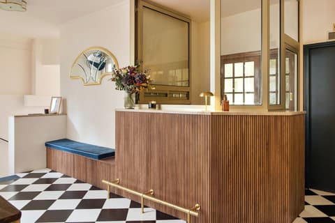 Hôtel de la Comète, Reception