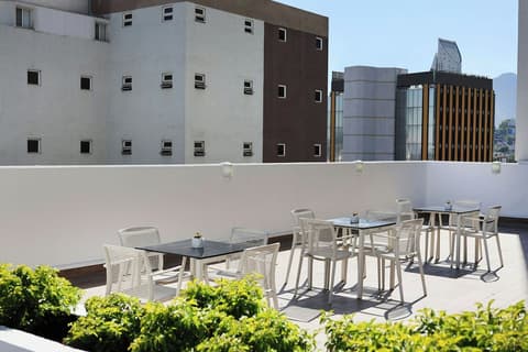 City Express Plus by Marriott Monterrey Galerias