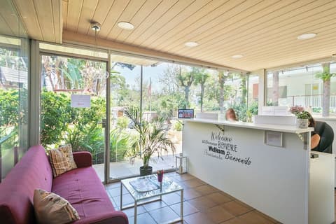 Velor Apartments