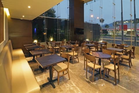 Holiday Inn Express & Suites Monterrey Valle by IHG