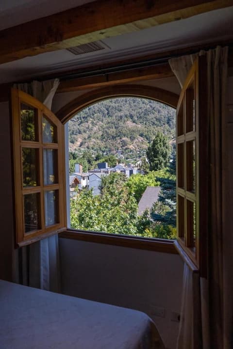 Le Village Hotel y Cabañas