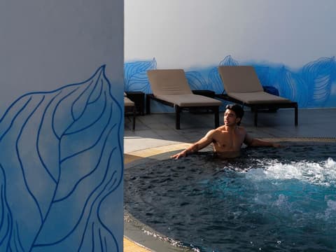 Novotel Phuket City Phokeethra Hotel