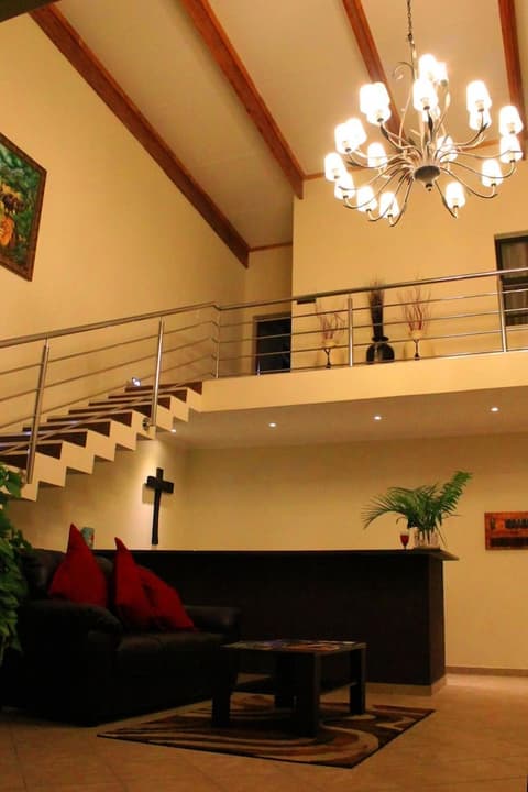 Forest Lodge
