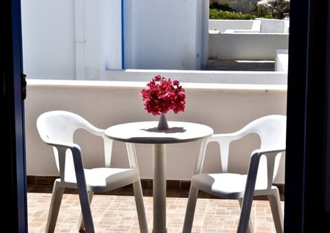 Minoa Hotel