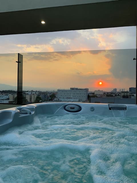 Holiday Inn Express Mexico Aeropuerto by IHG
