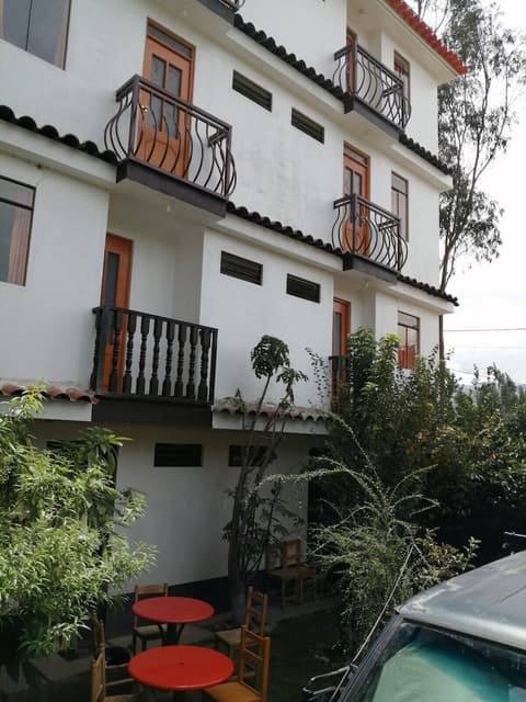 Hostel Casa Del Montañista, Exterior