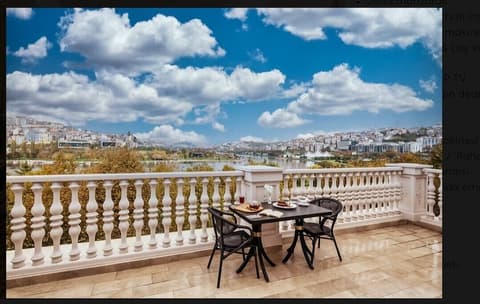 Ramada by Wyndham Istanbul Golden Horn