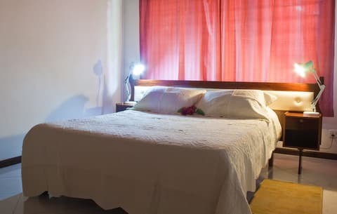 Villa de Roses, Room