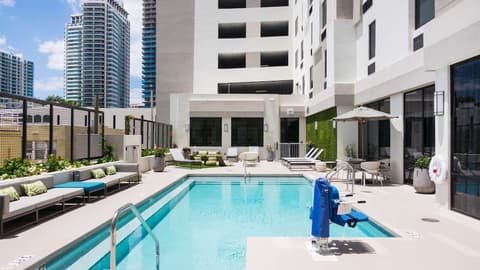 Hampton Inn & Suites Miami Wynwood Design District, Pool