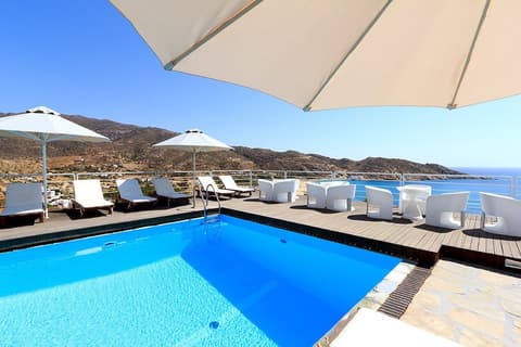 Far Out Hotel & Spa, Pool