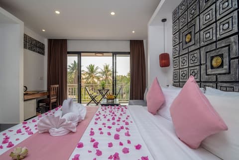 Ladear Privilege Rooms