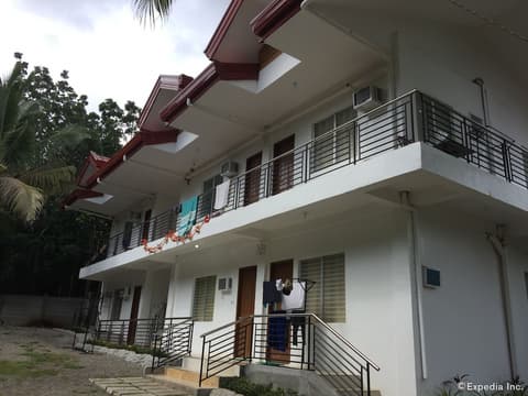 Gaea's Apartments - Hostel