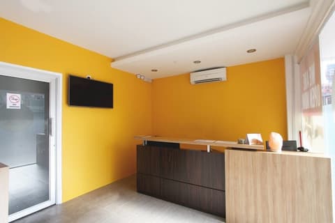 Place2Stay - Chinatown, Reception