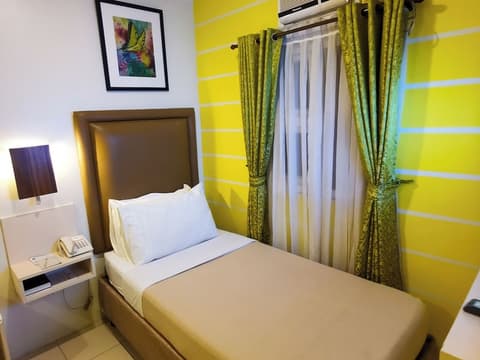 Cebu Uncle Toms Cabin Hotel powered by Cocotel