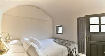 OIA Unique Homes by K&K