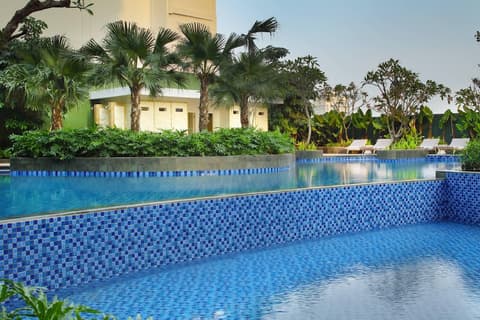 Four Points by Sheraton Surabaya, Tunjungan Plaza