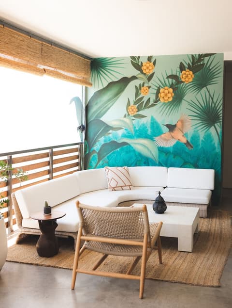 The Frances Modern Inn, Reception