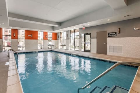 Hampton Inn & Suites North Dallas Central Expy