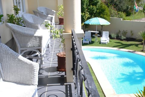 Mandalay Guest House, Terrace/patio