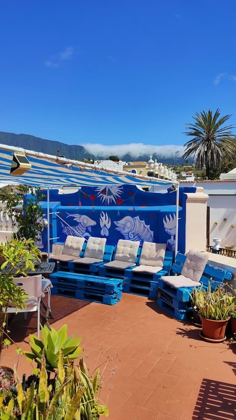 Hostel La Casa Encantada