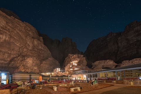 Rahayeb Desert Camp, Restaurant