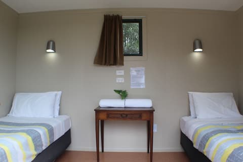 The Barn Cabins & Camp, Room