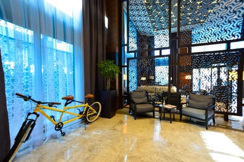 Golden Tulip Istanbul Bayrampasa, Lobby