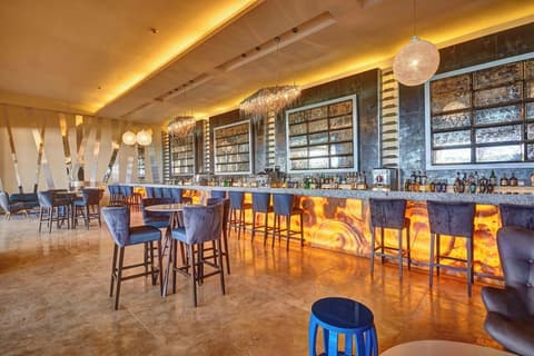 Royalton Negril, An Autograph Collection All-Inclusive Resort, Lobby