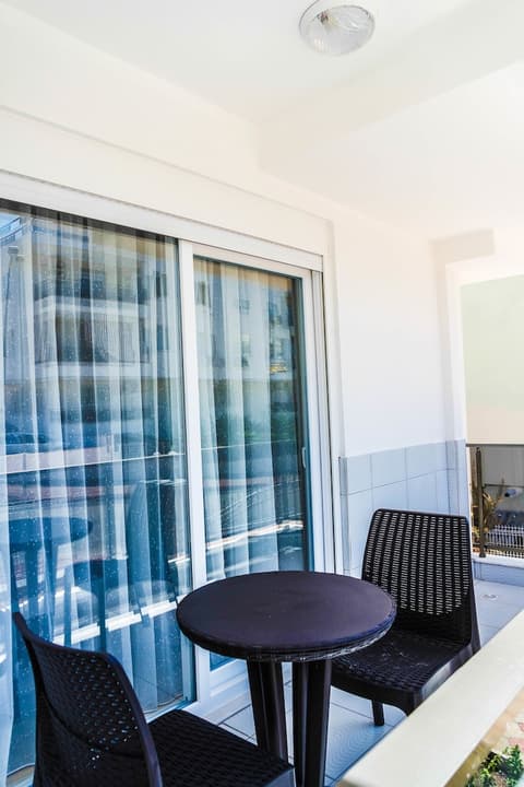 Ale Apartments Hotel