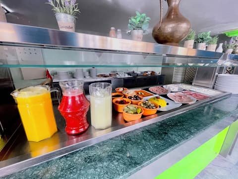 Royal Victoria - Ex British Embassy, Breakfast area