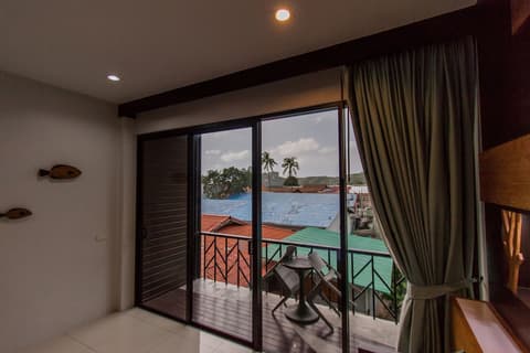 Chaokoh Phi Phi Hotel & Resort