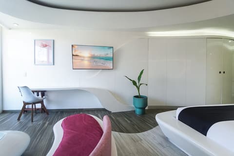 The Carmen Hotel - Ocean Front