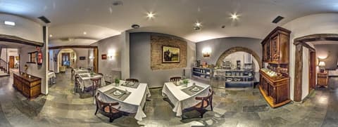 Hotel Alda Vía León