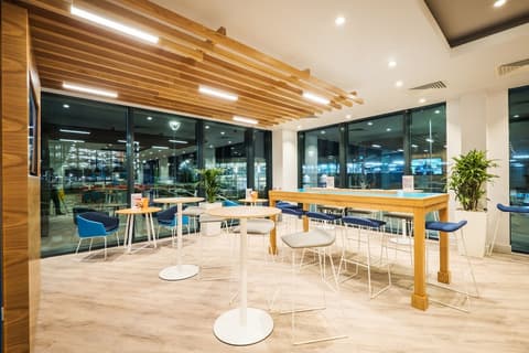 Holiday Inn Express Stockport by IHG, Restaurant