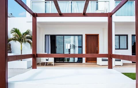 Hotel LIVVO Budha Beach