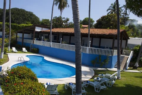 Coral Clubes Acapulco, Outdoor pool