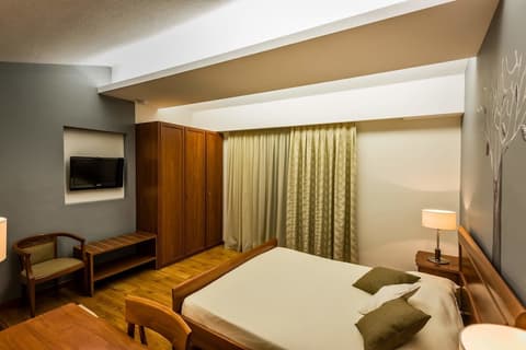 Mediterranean Beach Resort, Room