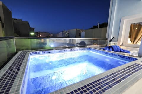 Asterolithos, Jetted tub