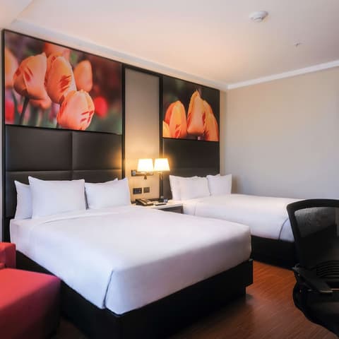 Hilton Garden Inn Lima Surco, Peru, Room