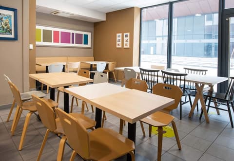 B&B HOTEL Castres Centre Gambetta