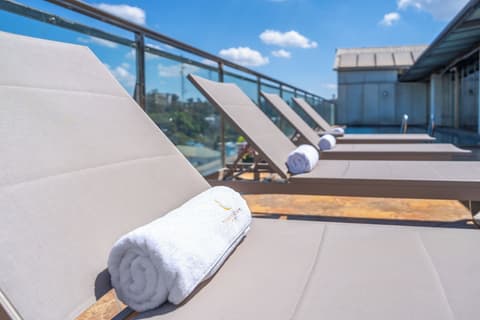 Swiss Lenana Mount Hotel, Rooftop pool